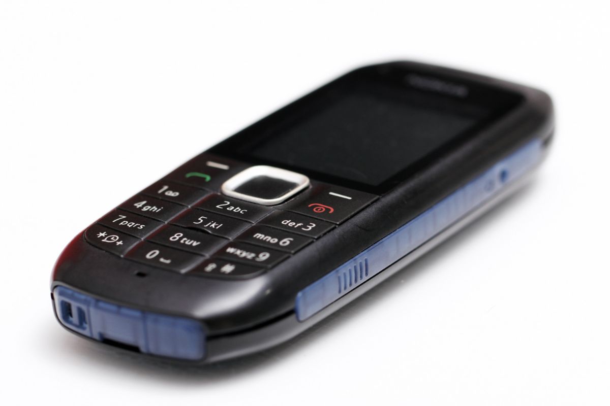 Mengenal Nokia Feature Phone Seri 106