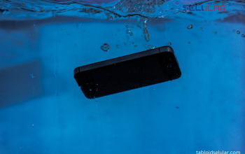 Cara Mengeluarkan Air dari HP iPhone